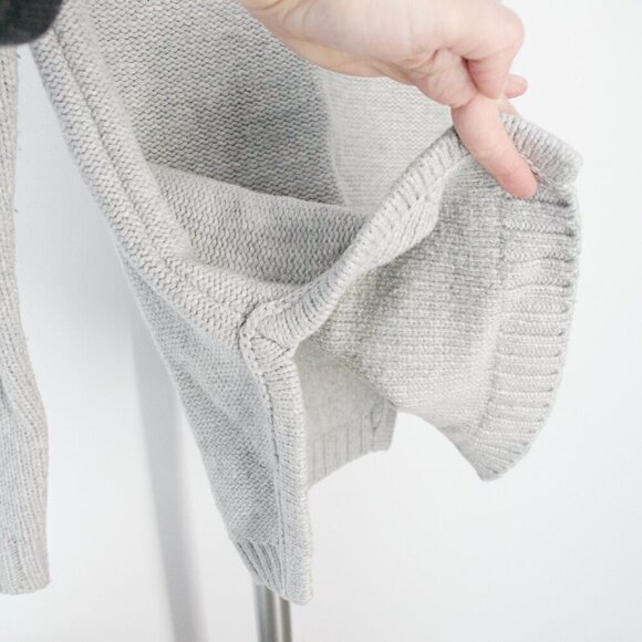 Banana Republic Sunday Sunday Wool Blend Grey Raglan Knit Crewneck Sweater Sz XS - Picture 4 of 13